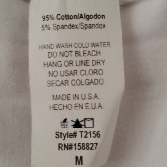 Fashion Nova Tee NWT! - Picture 9 of 9